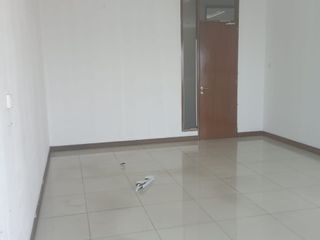 SEWA KANTOR DI  JAKARTA UTARA SUNTER  41M2 PARTISI  120K NEGO