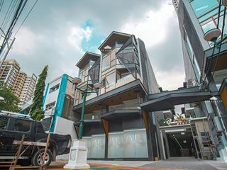 Quezon City | Brand New Income Generating Commercial Building for Sale
