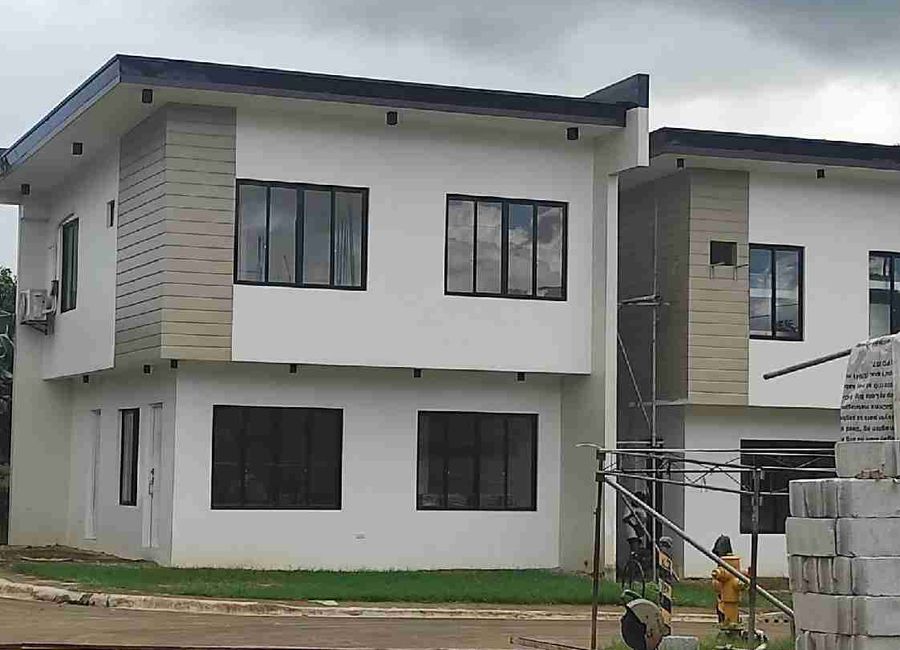 Botong Francisco Road, Mahabang Parang, Angono, Rizal image 2