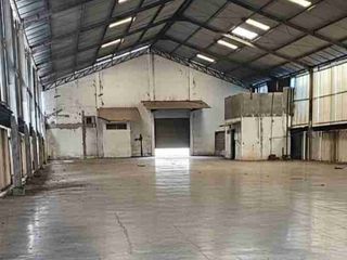Gudang di Jalan Raya Karangrejo Banyumanik Semarang Selatan