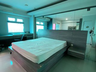 Apartment green pramuka full furnished unit 2 BR baca deskripsi
