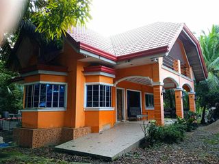 2-Storey House Along National Highway in Bayawan City ID 15065