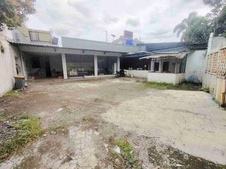 JUAL CEPAT Bangunan Toko + Gudang + Kantor di Jl.Soekarno Hatta, Bandung (Seberang MTC)