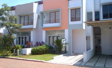 Rumah 2lt 8x15 120m Type 3KT Cluster Alamanda JGC Jakarta Garden City