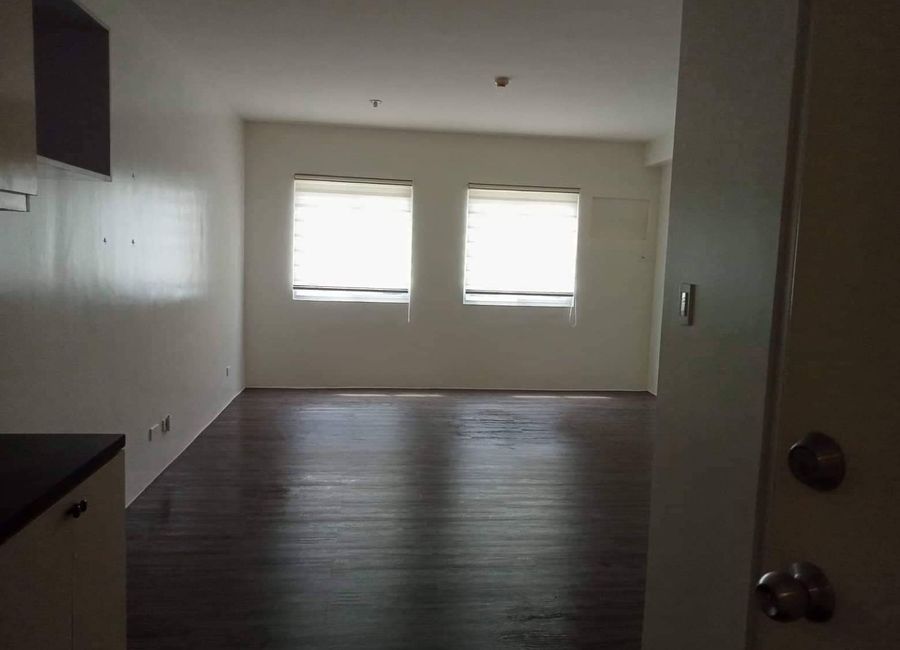 Evoliving Parkway, Canlubang, Calamba, Laguna image 2