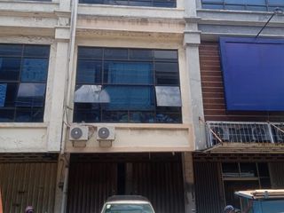 RUKO 3 LANTAI STRATEGIS DI PANJANGJIWO, RUNGKUT, SURABAYA (R480)