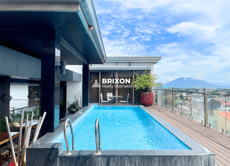 Illustration of Walking Club Or Pool Penthouse Floors