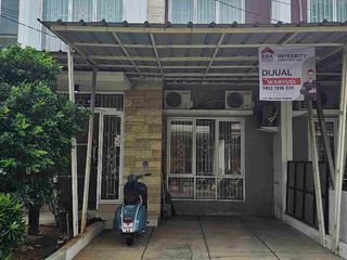 Dijual Cepat Rumah 2 Lantai Galuh Mas Cluster Courtyard Karawang