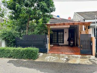 Rumah di jln Merpati Bintaro jaya sek 1 Jakarta selatan