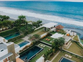 Villa Mewah Tepi Pantai di Pantai Keramas, Gianyar
