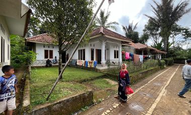 Rumah Kampung 200 m2 Akses Mobil di Bojong Purwakarta Dijual Murah