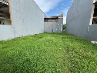 Tanah Florence Pakuwon City STRATEGIS, BUTUH CEPAT