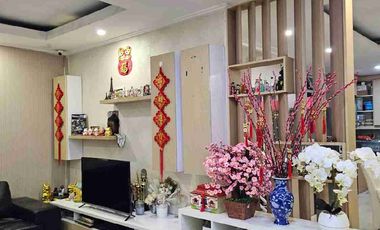 Di Jual Cepat Rumah Modern 3 Lantai Taman Palem Lestari Siap Huni