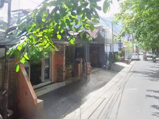 Rumah Cengkir Raya Kelapa Gading 216m 1 lantai, jalan raya, cocok untuk usaha, selalu ramai