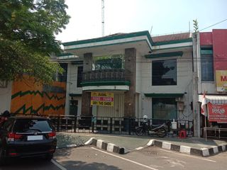 Dijual dan Disewakan Gedung 2 Lantai Ex Kantor Di Jl. Mt. Haryono , Semarang
