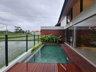dijual villa view sawah lantai 2 ubud