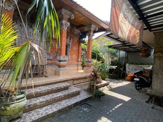 Rumah Dijual - Include dengan Toko dan 2 Kamar Kos