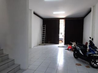 Dijual Ruko di Pusat Kota Bandung Full Renovasi