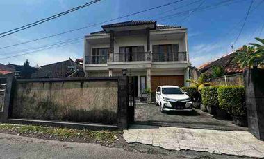 DIJUAL RUMAH MEWAH MINIMALIS JLN TUKAD PULE SESETAN DENPASAR SELATAN