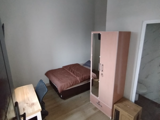Disewakan Kamar Kost Exclusive CAMPUR di Binong Karawaci