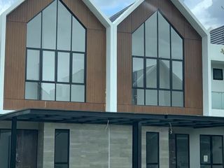 Disewakan Rumah Citra Garden Puri Cluster Elecio, Jakarta Barat