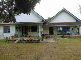 Turun Harga !! Jual Tanah Bonus Rumah Dekat Malam Bung Karno Blitar