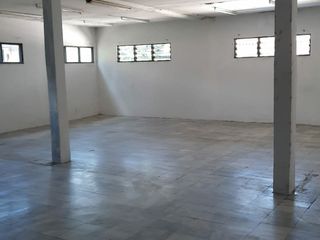 Gudang murah di Kuningan Jakarta Selatan (Jl. Tiong) uk. 1014m 2 lantai, di bawah NJOP, 3 menit ke ITC Kuningan