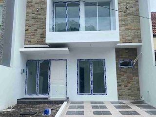 Dijual Rumah 2 Lantai Baru Gress Siap Huni Bukit Palma Citraland Surabaya