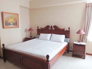 Sewa Apartemen Sudirman Tower Condominum 3+1 BR Fully Furnished Dekat Setiabudi, Sudirman, Kuningan dan Semanggi