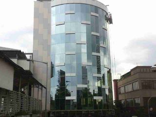 Dijual Gedung Baru Lokasi Strategis di Mampang Jakarta