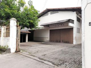 Bangunan Gudang & Kantor Lokasi Strategis di Rejowinangun Yogyakarta