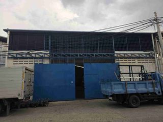 Dijual Gudang bagus 14x40, shm hdp utara pergudangan Nusa Indah