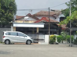 RUMAH CANTIKK BANGET MEWAH 6 KT LT 288 m² di Pulogebang – 2,6 M Aja!