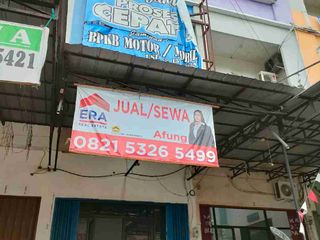 Ruko 3 lantai strategis kota Pontianak di Kota Baru