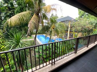 Dp550jt Cicil40jt Rumah Cluster Bsd, Castilla Pasar Modern, Dpn Fasum Kolam Renang Gym
