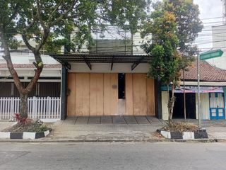 Rumah Lokasi Strategis Di Tengah Kota, Parakan, Temanggung