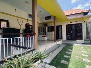 For Rent House leasehold Location in padonan