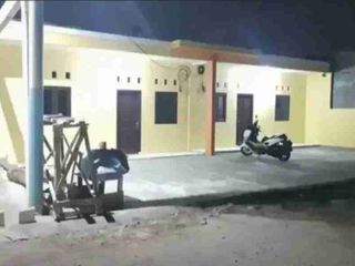 KONTRAKAN BARU DAN STRATEGIS DI KOMPLEKS PURIMAS KELAPA 2 WETAN