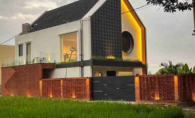 new villa for sale with rice field view in Ubud