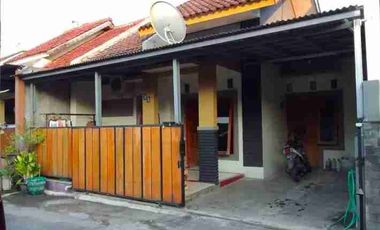 Dijual Rumah di Kartasura Dekat Luwes