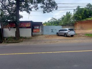 Gudang di pinggir jalan Raya Bandung Sumedang Murah Cash Only