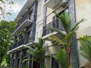 dijual guest house lantai 3 tumbak bayuh