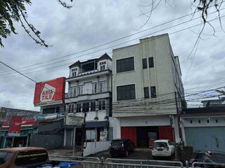 DISEWAKAN RUKO CANTIK DAN MENARIK DAERAH WANEA, HARGA SANGAT MURAH