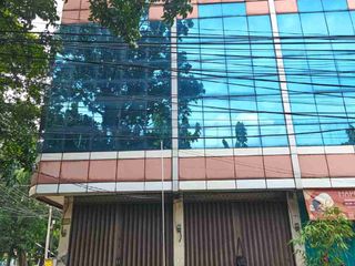 Ruko Gandeng Komersil di Jl Gandaria III Kramat Pela Jakarta Selatan