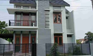 Dijual Rumah Strategis di Kawasan Elite Bekasi