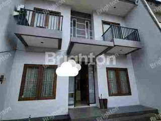 TURUN HARGA - DIJUAL CEPAT RUMAH CAKEP SUDAH RENOV DI METRO PERMATA 1