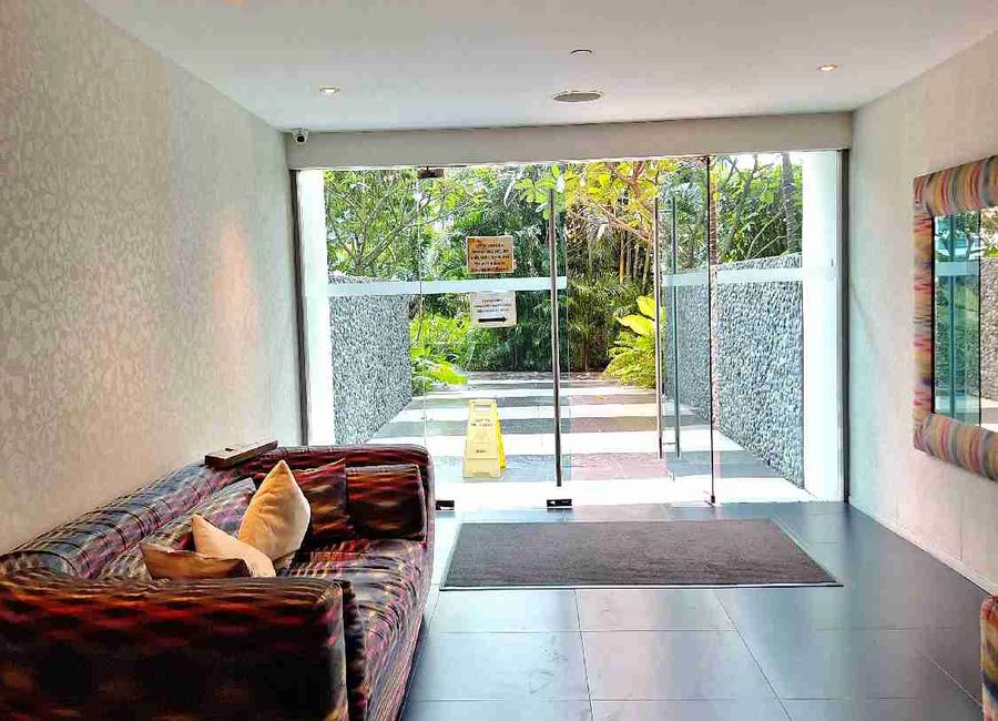 place photo 18