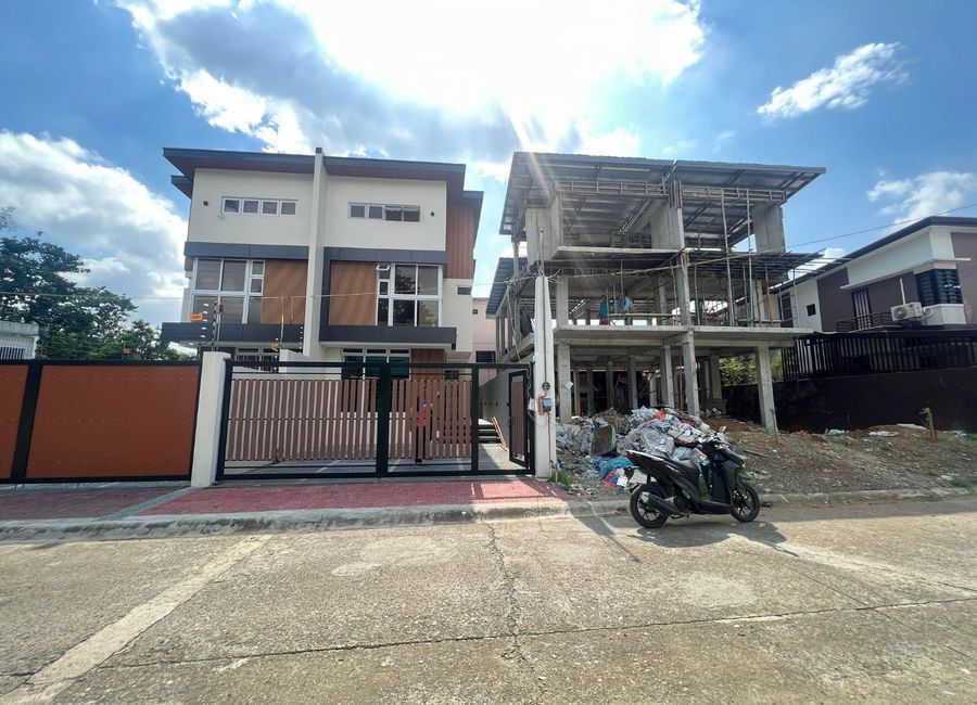Newtown Avenue, Greenland Newtown Executive Village, Ampid I, San Mateo, Rizal