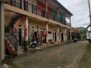 Rumah Bedeng Kontrak kan Cilegon Banten Deket Pemda Cilegon Doi 7,5%-10%