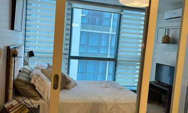 Modern 1 Bedroom Unit for Sale in One Uptown Residences, BGC, Taguig City